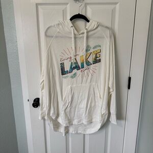Maurice’s Graphic White Sweatshirt 2X